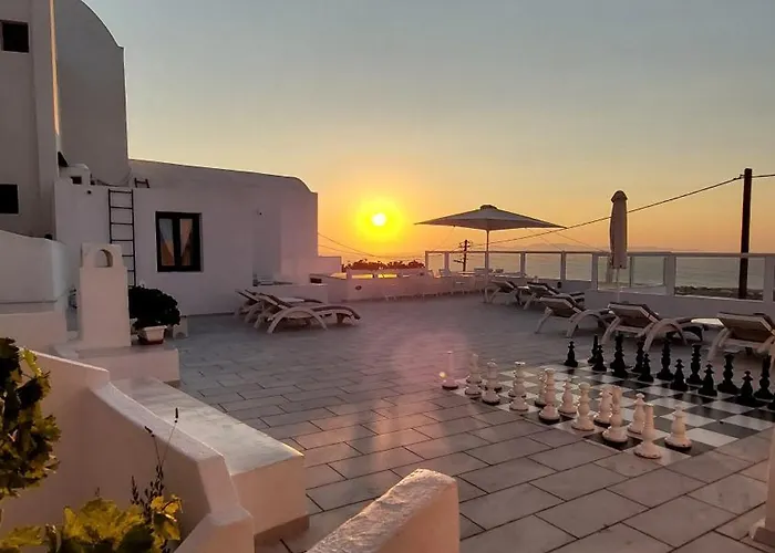 Olympic Oia (Santorini)