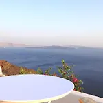 Olympic Aparthotel Oia