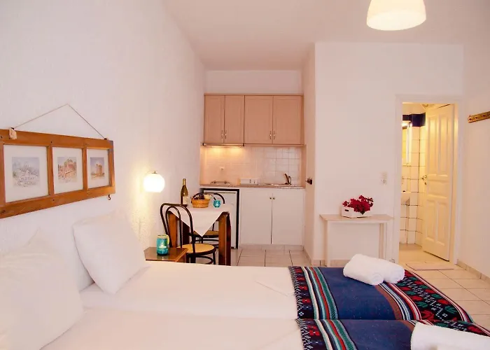 Olympic 4* Oia (Santorini)